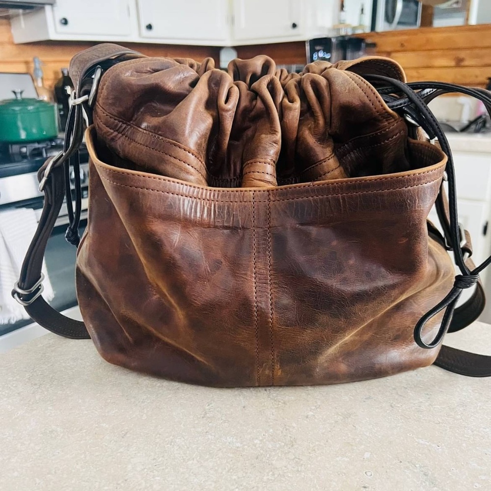 Rough & Tumble Rustic Pecan Open Pocket Borough with Orange & White Lining Bag - Picture 10 of 10